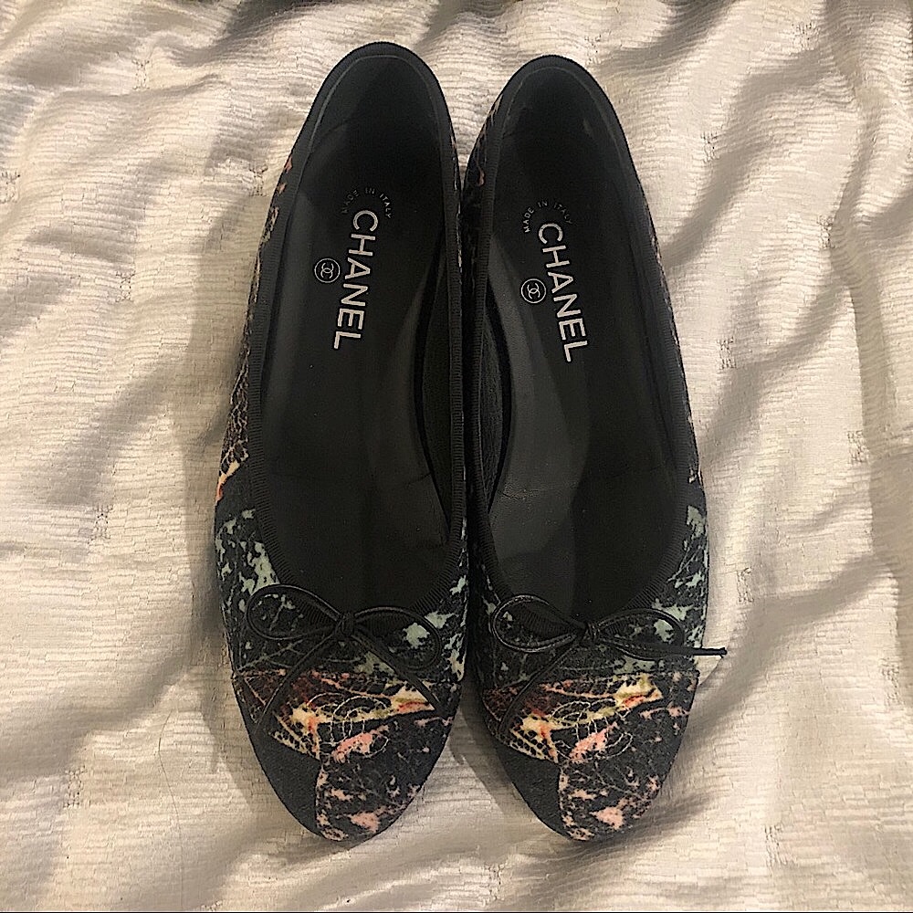 CHANEL ballerina flats 40.5 black/ecru/red/green